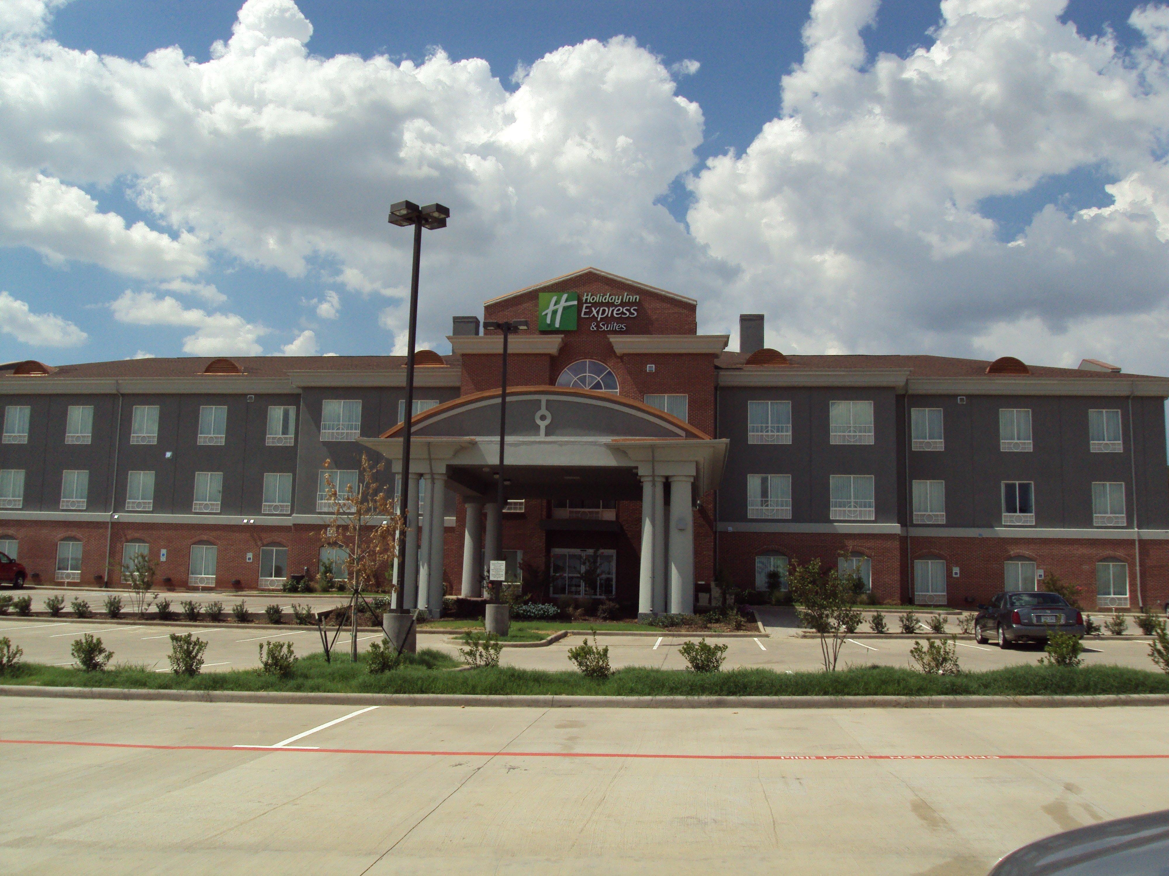 Holiday Inn Express & Suites Graham By Ihg Kültér fotó